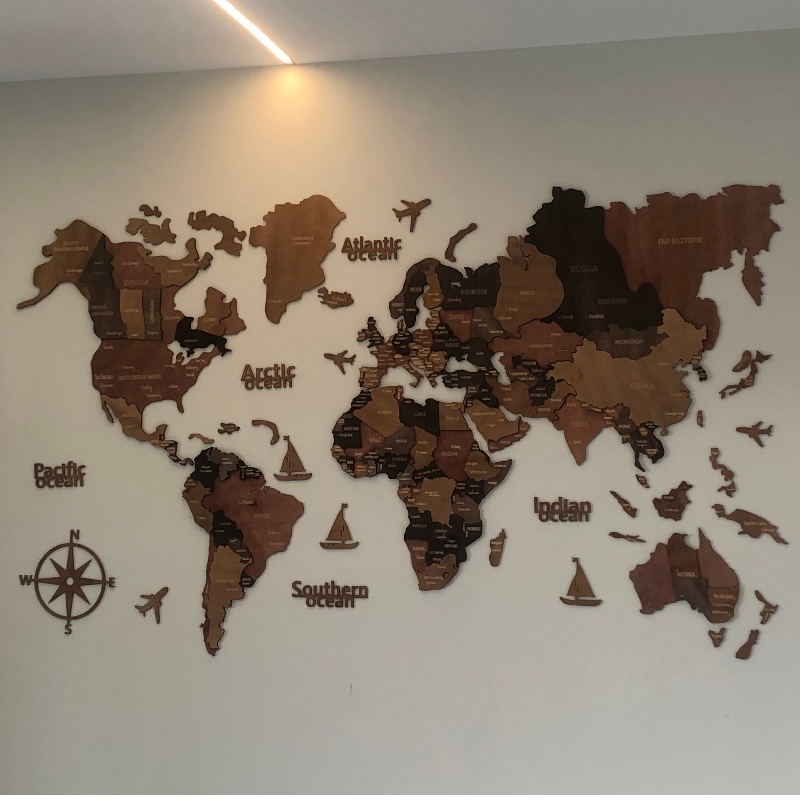 3D Drewniana mapa świata